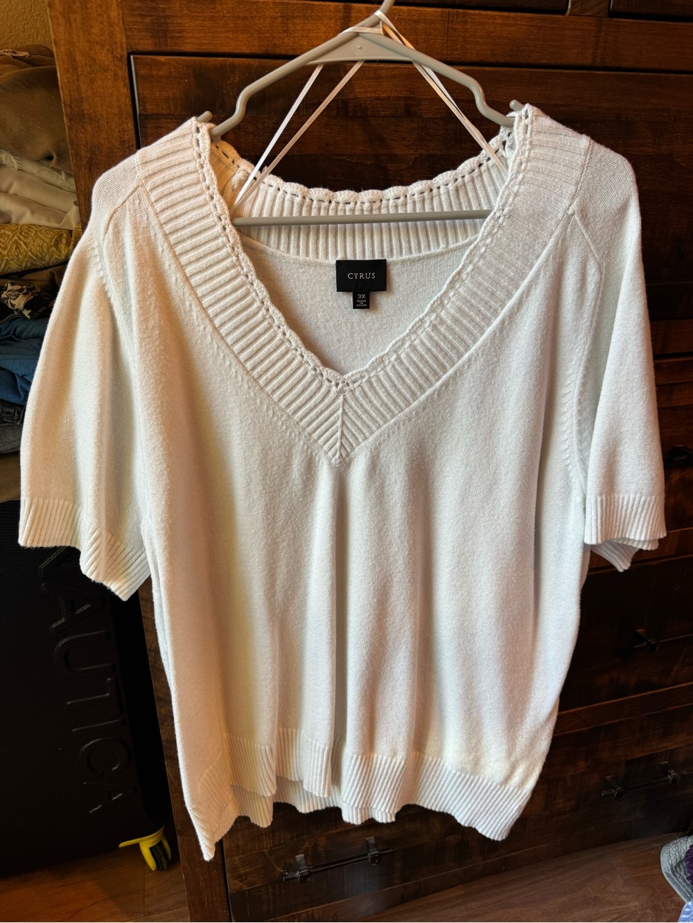 Cyrus White V-Neck Short Sleeve Sweater